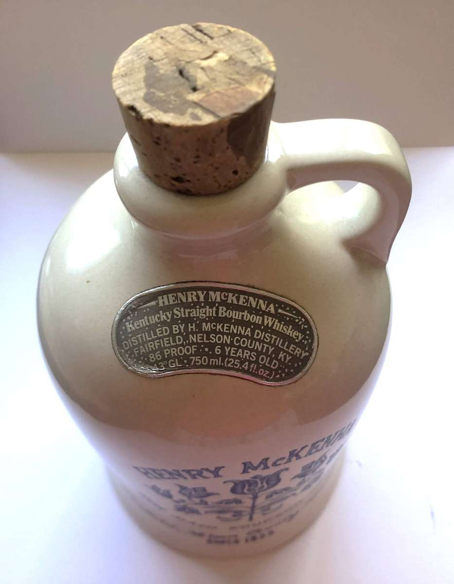 HENRY McKENNA 1989 SOUR MASH BOURBON WHISKEY JUG (EMPTY)