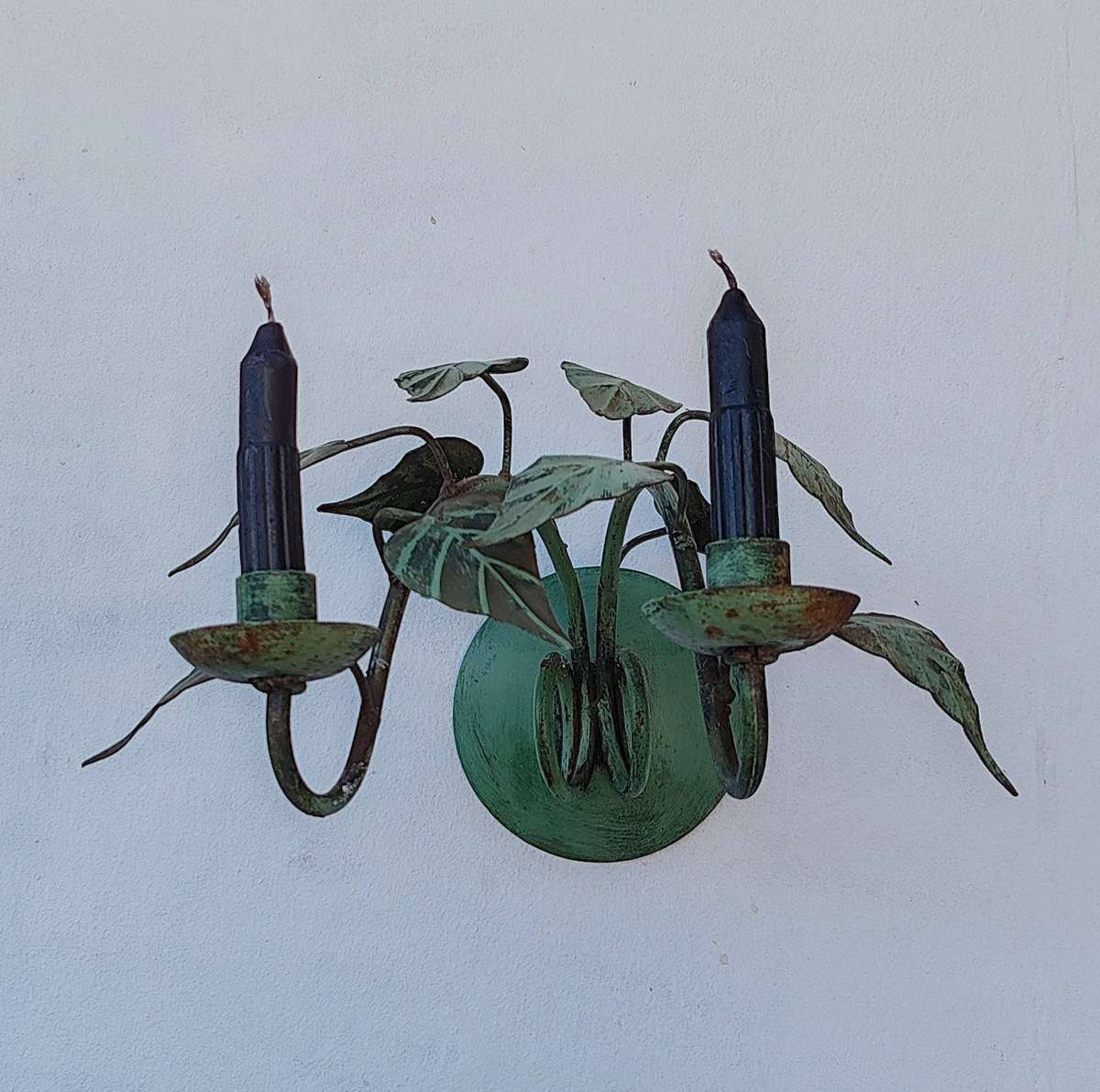 2x Vintage Metal Candle Holders