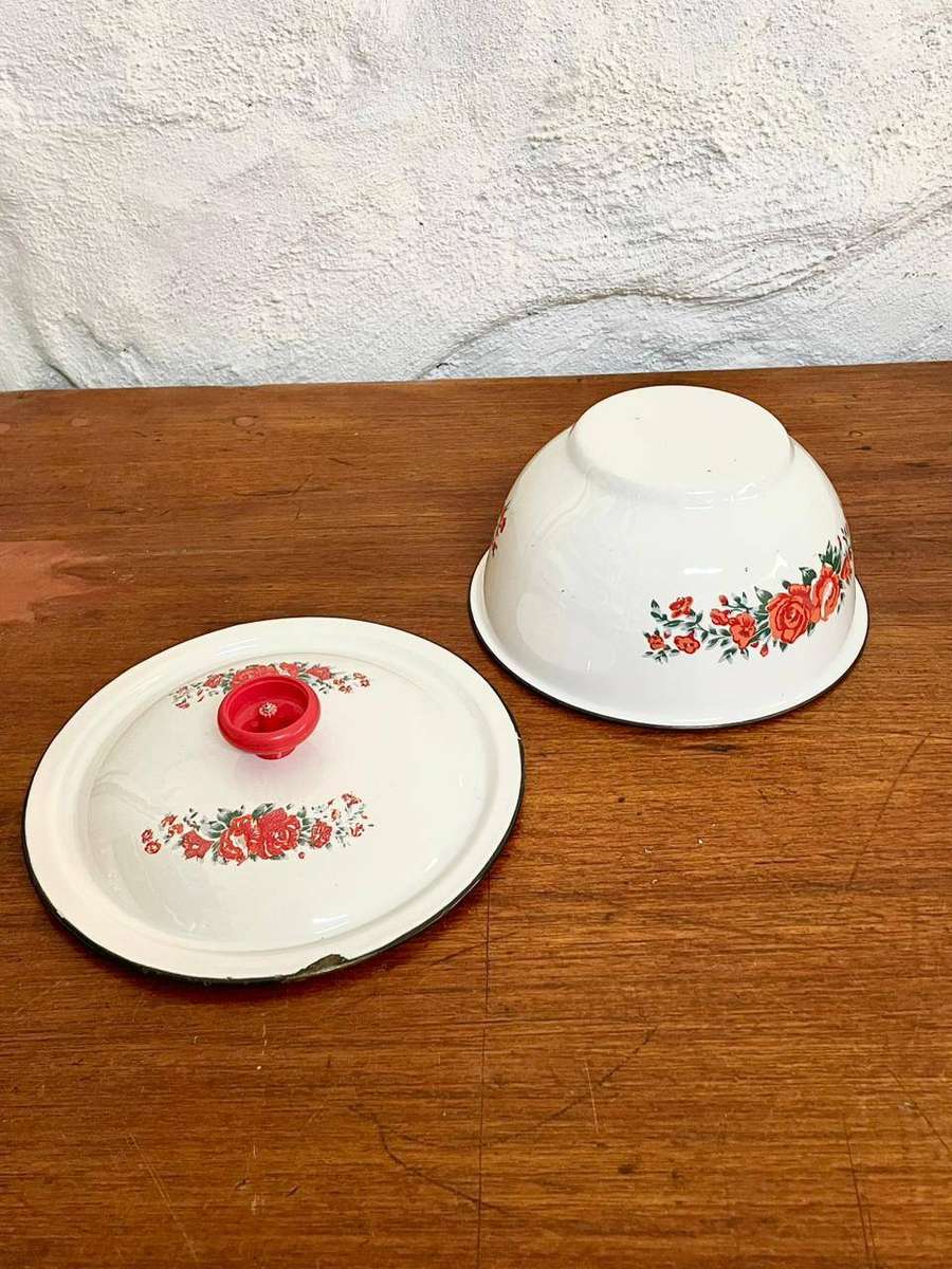 Floral Print enamalware bowl