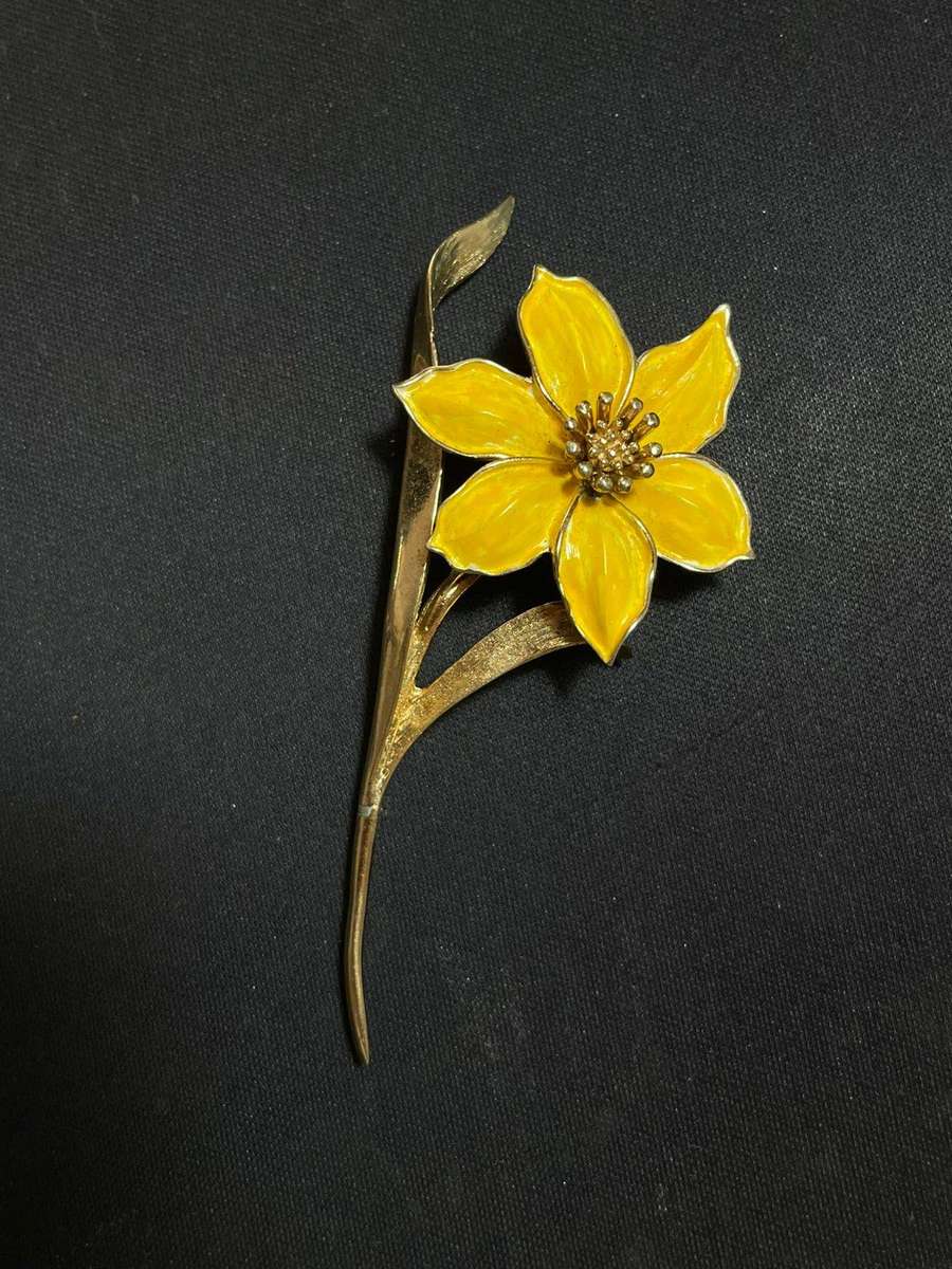 Vintage florenza gold tone Daffodil flower