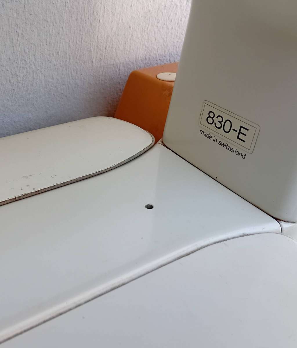 Vintage Bernina Record 830-E Sewing Machine