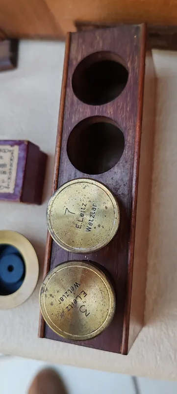 Stunning 19th century Solid brass E.Leitz Wetzlar German Microscope in Box No 24414