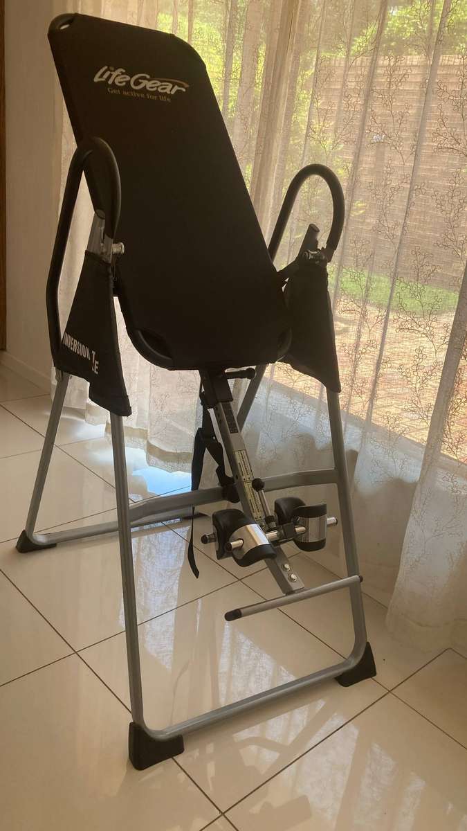 LifeGear Inversion Table 75112  Excellent Condition | Foldable | Home Back Therapy