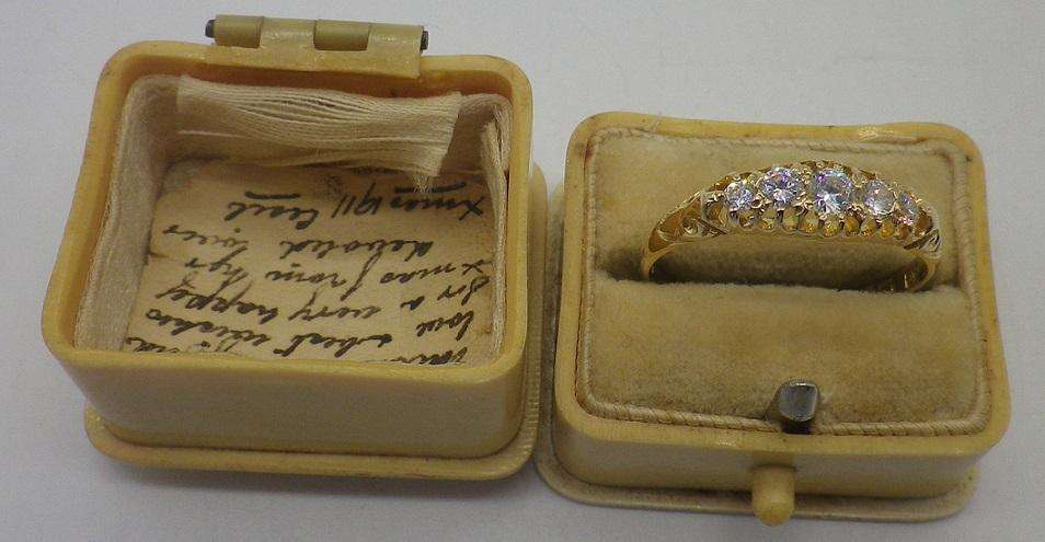 REDUCED!!! 18ct Gold Edwardian Ring set with CZs. Birmingham 1909. Size P 1/2. 2.76 g.