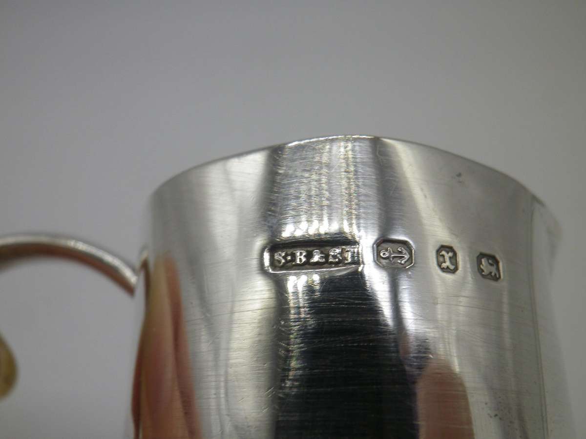 Hallmarked Silver Creamer. Birmingham, 1897. S Blanckensee & son Ltd 7cm. 57g