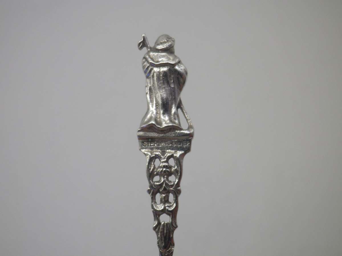 Sterling Silver FIGURAL Souvenir spoon, Malaysia. Wise Old man. 10.45 grams. 11cm long