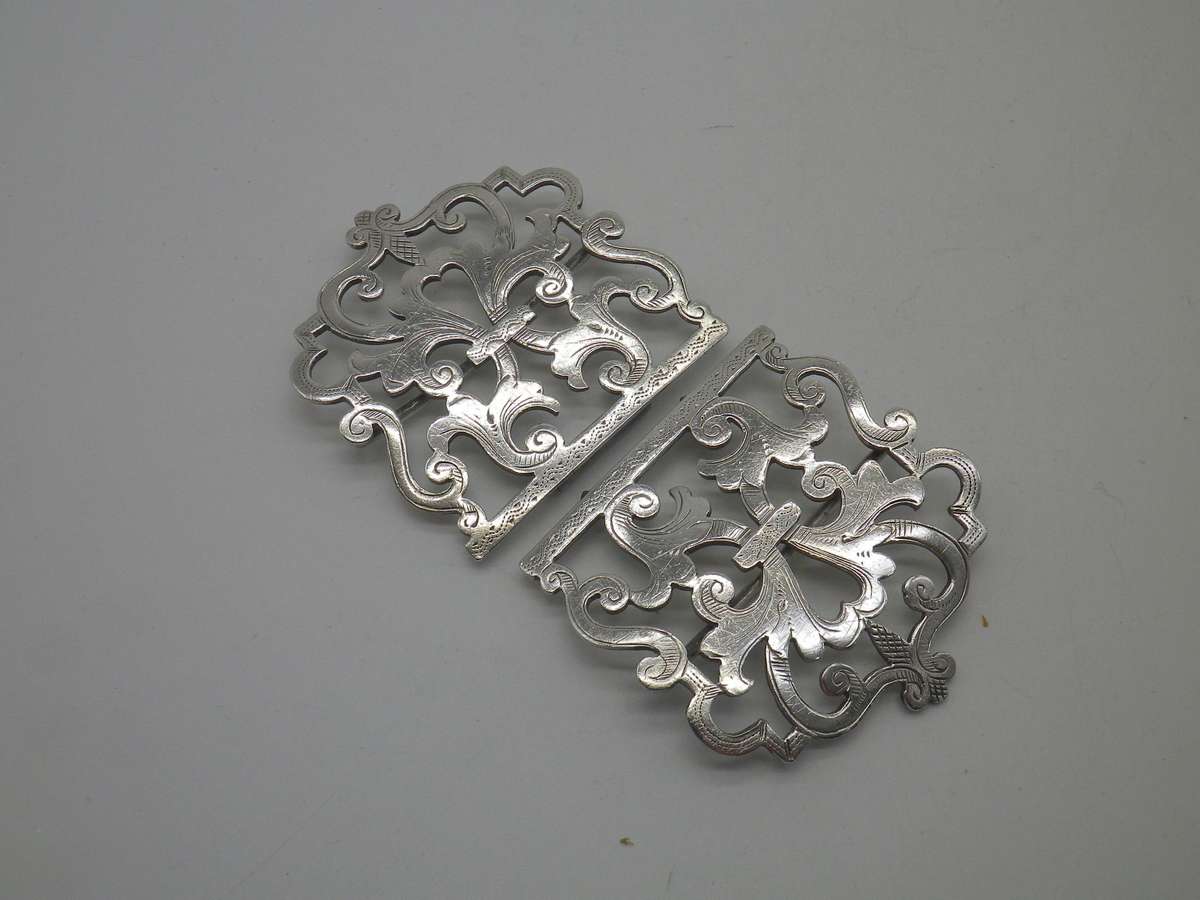 Hallmarked Silver Nurses Buckle Birmingham, 1897. Deakin & Francis Ltd  41.7 g. Damaged