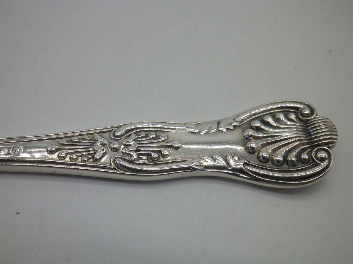 Hallmarked Silver Kings Pattern teaspoon. London, 1891 Josiah Williams & Co 24g