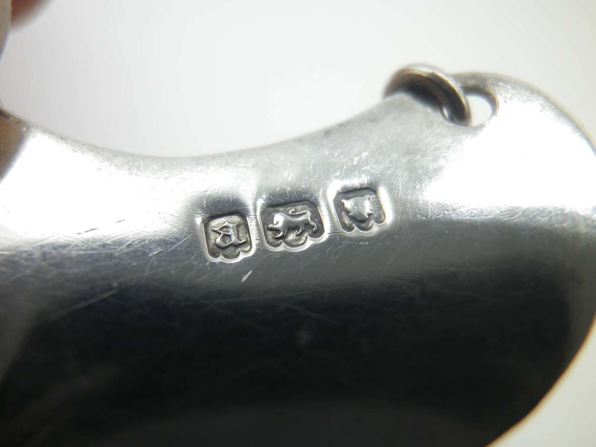 Rare Whiskey Noggin with hallmarked silver lid and label.  London, 1896. 11cm