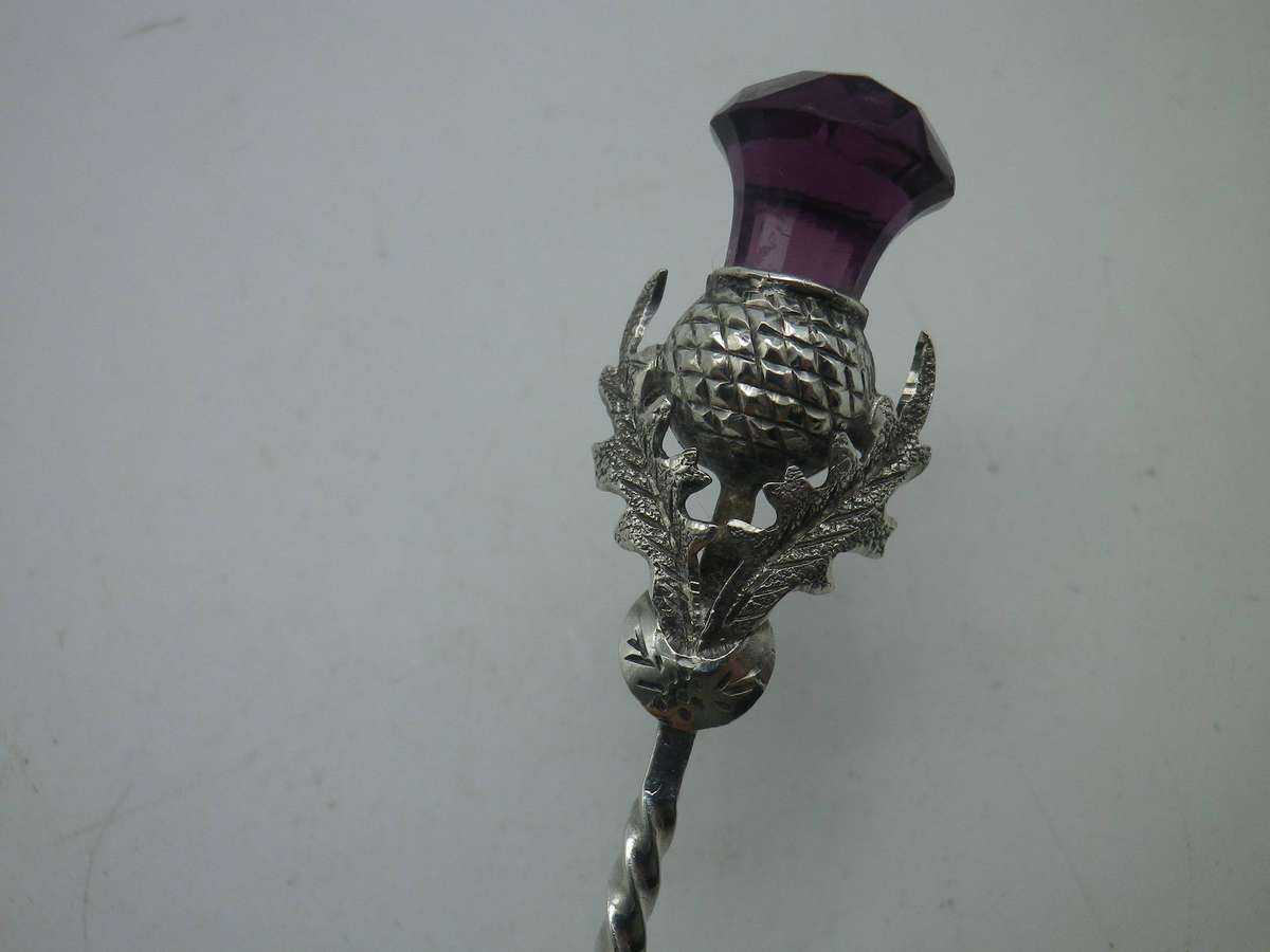 Antique Sterling Silver Thistle Spoon. Birmingham, 1901. 10.5cm 10.7g