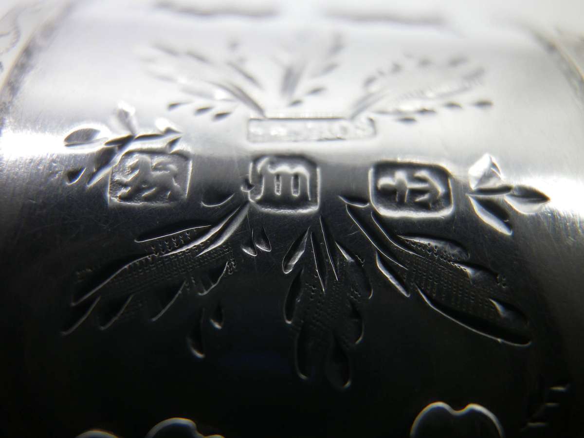 Hallmarked Sterling Silver Serviette Ring. Birmingham, 1911. 18.71g Beautiful