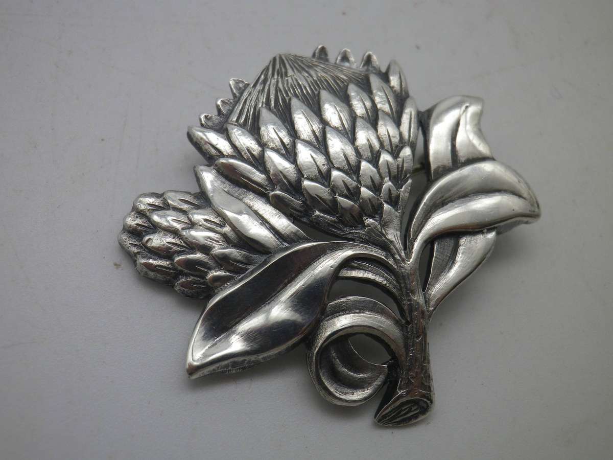 Vintage Sterling Silver Protea Brooch by SA Designer Carina. 4x3.5cm. 6.71g