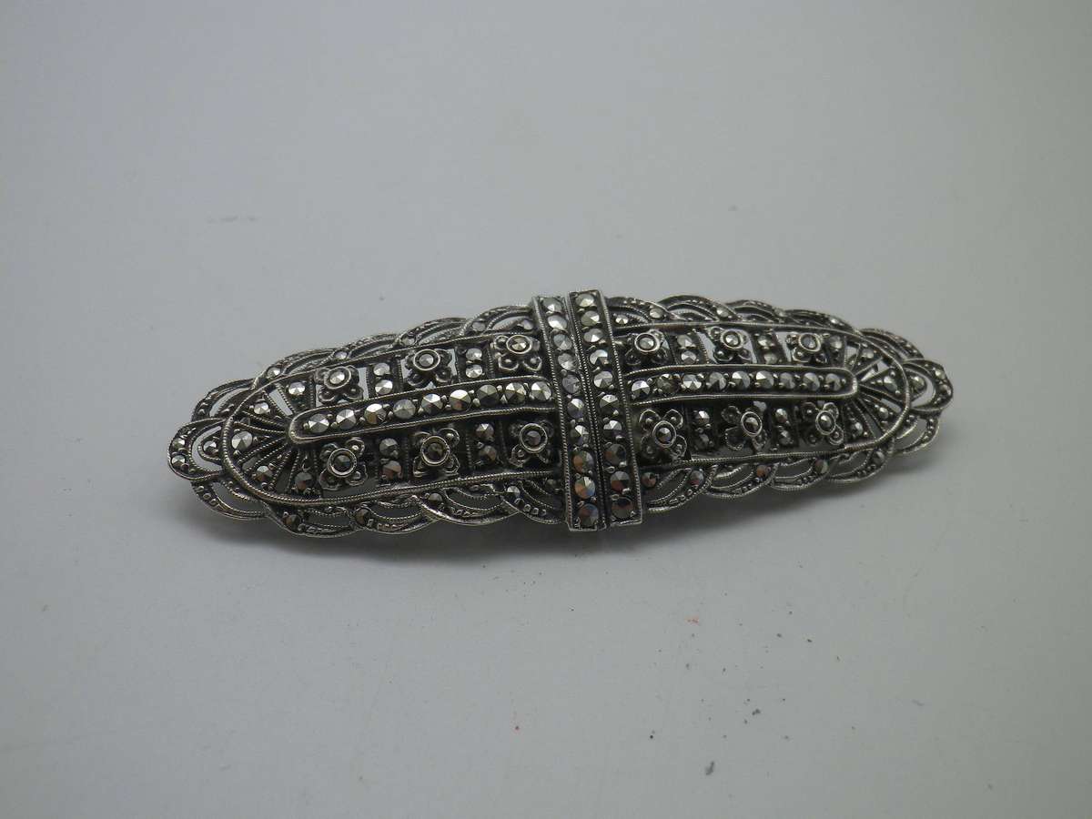 ART DECO c1930s Marcasite Duet Brooch and Dress clip. 4 x 2cm
