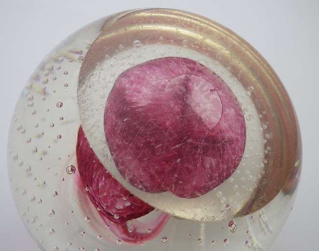 Vintage CAITHNESS, Scotland Glass Paper Weight "CAULDRON"