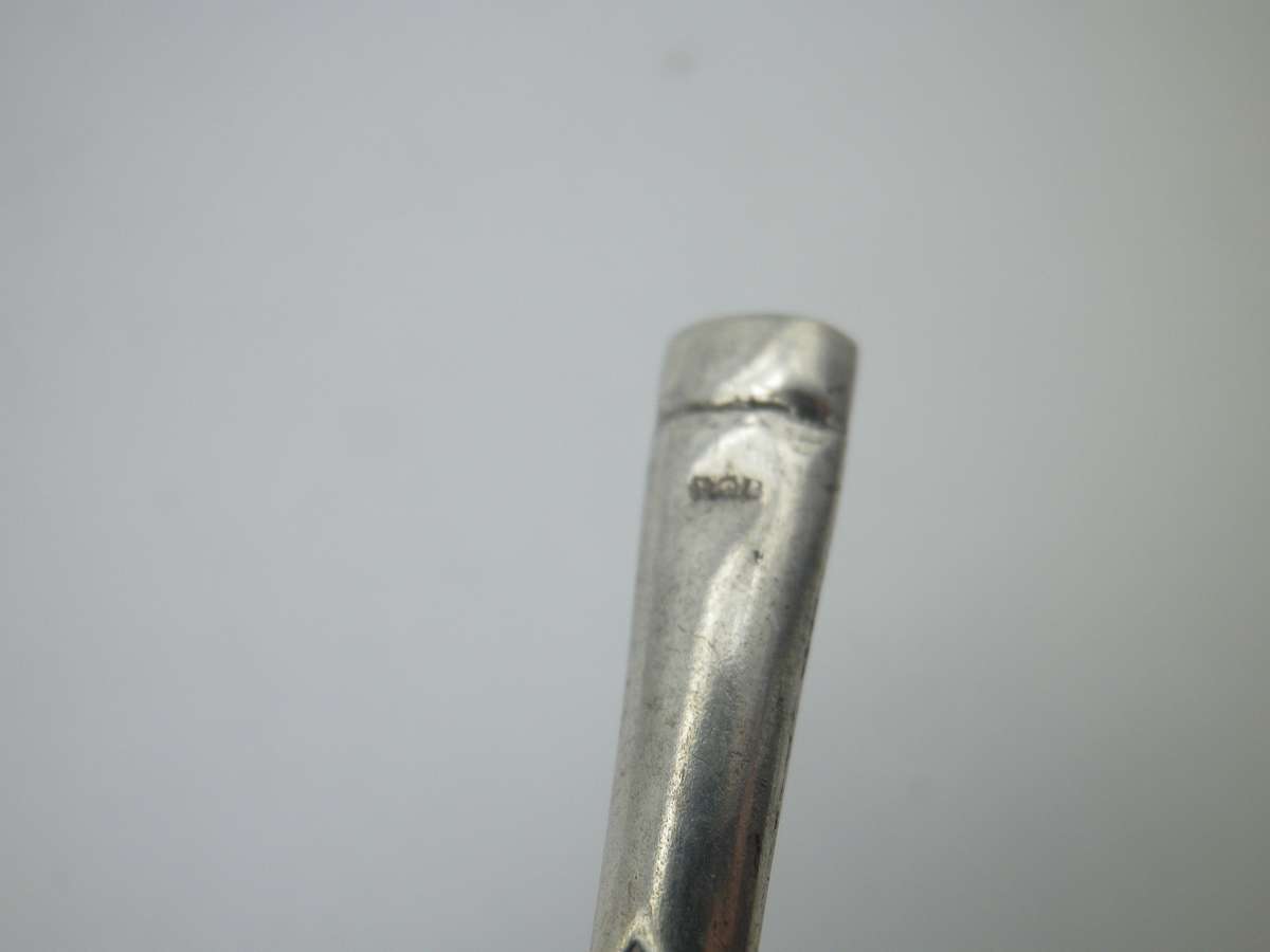 Vintage Chinese Sterling Silver & Enamel Cigarette Holder.