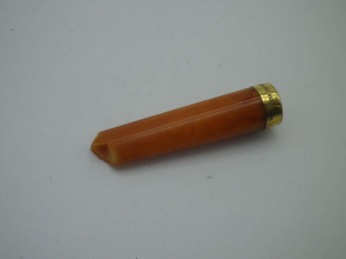 Antique Hallmarked 9ct gold rimmed  Amber Cigarette Holder. London