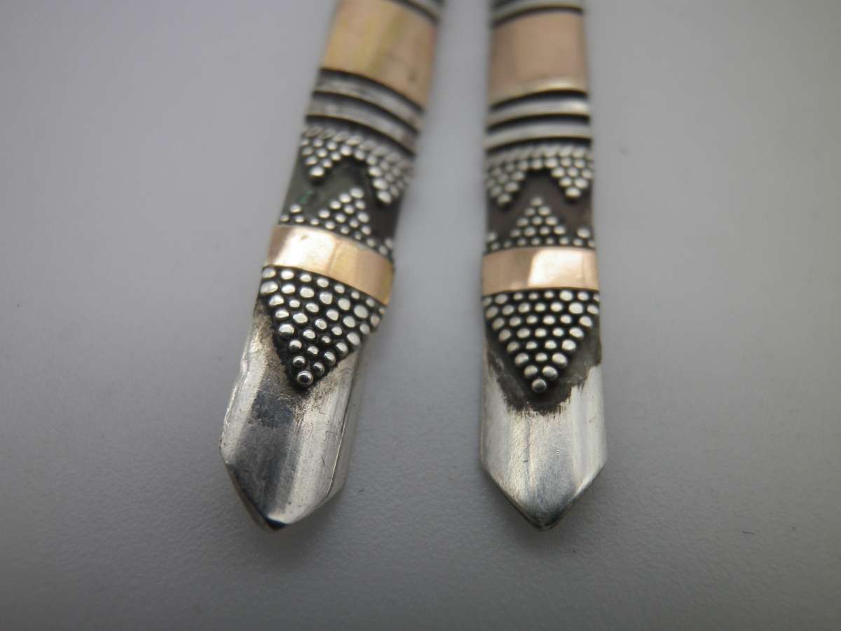 Gorgeous Pair Sterling Silver & (possibly 9ct gold?) designer drop earrings.