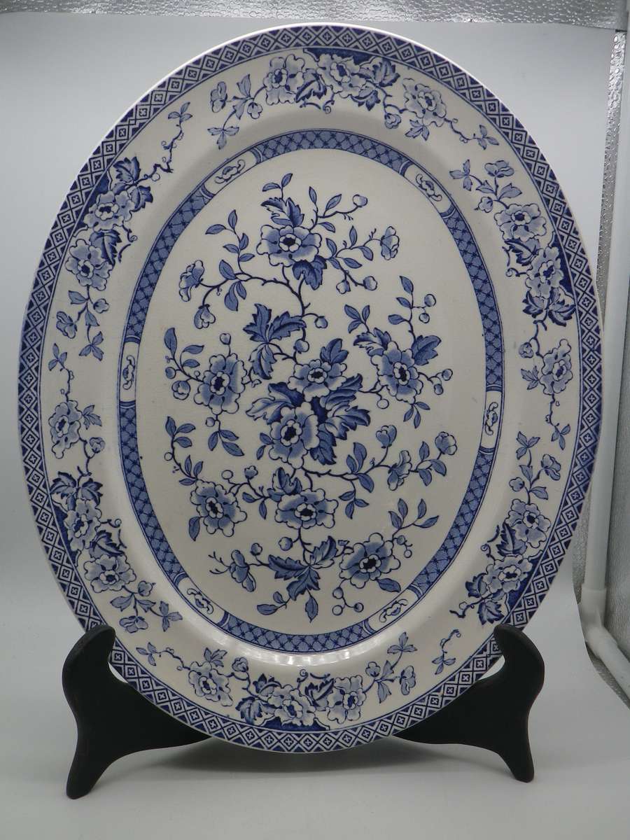 Lovely Vintage Blue & White Porcelain Large Oval Serving platter.  "Windsor" Midwinter, England