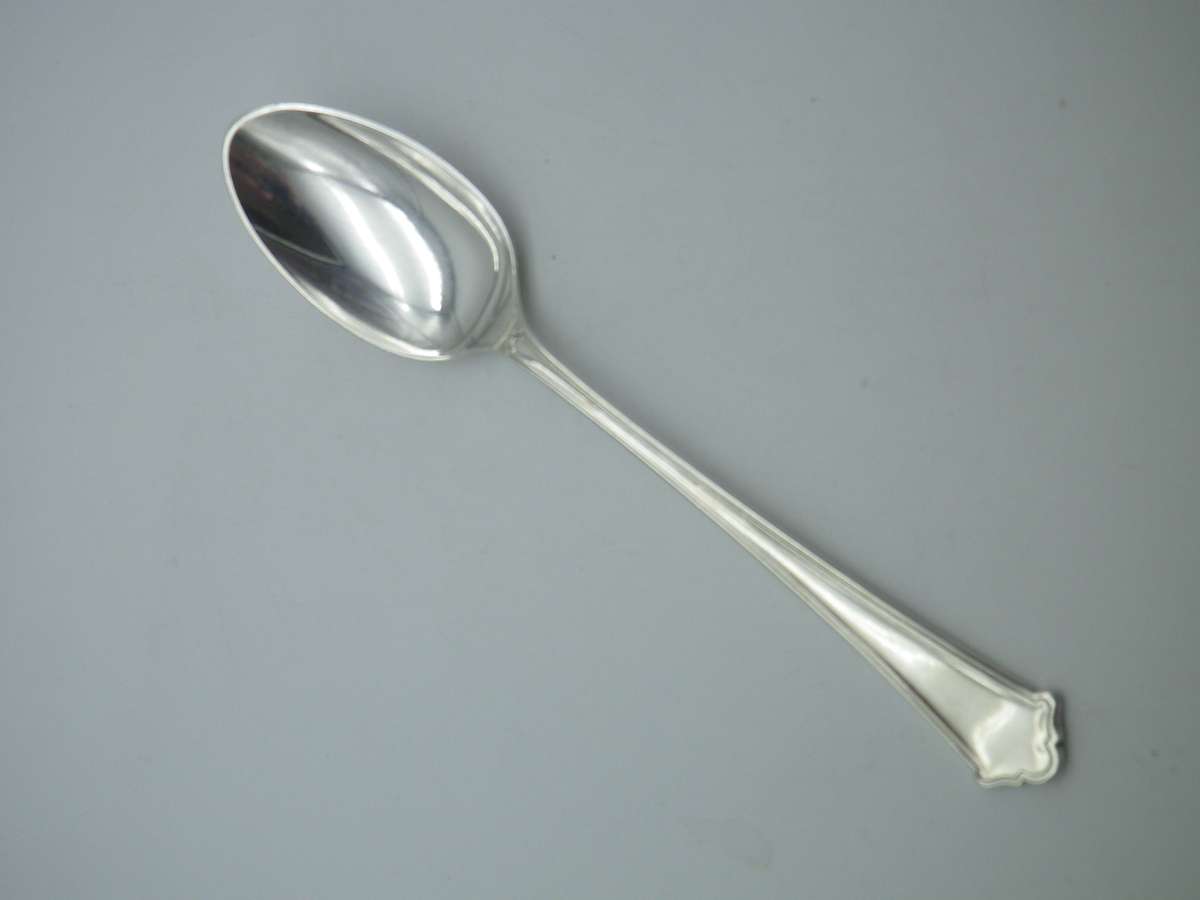 Silver plated Serving Spoon. Good quality ELKINGTON PLATE, England