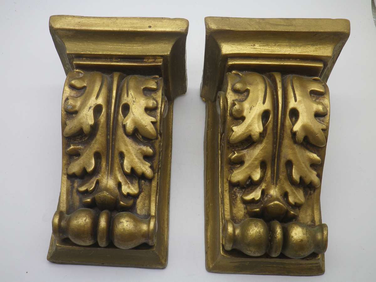 PAIR GILT PAINTED WOODEN WALL SCONCES BRACKETS. Near Perfect pair. 17CM