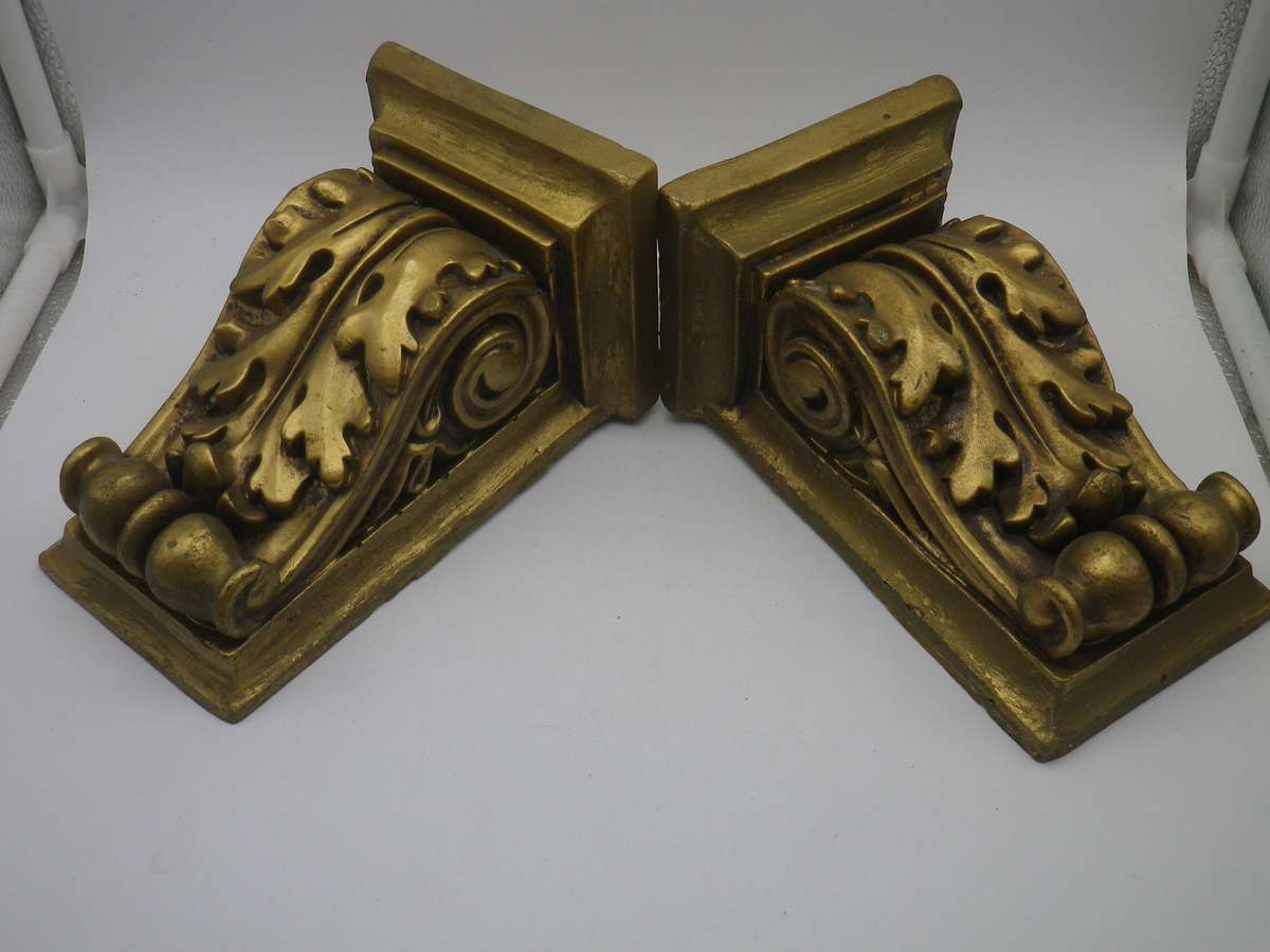 PAIR GILT PAINTED WOODEN WALL SCONCES BRACKETS. Near Perfect pair. 17CM