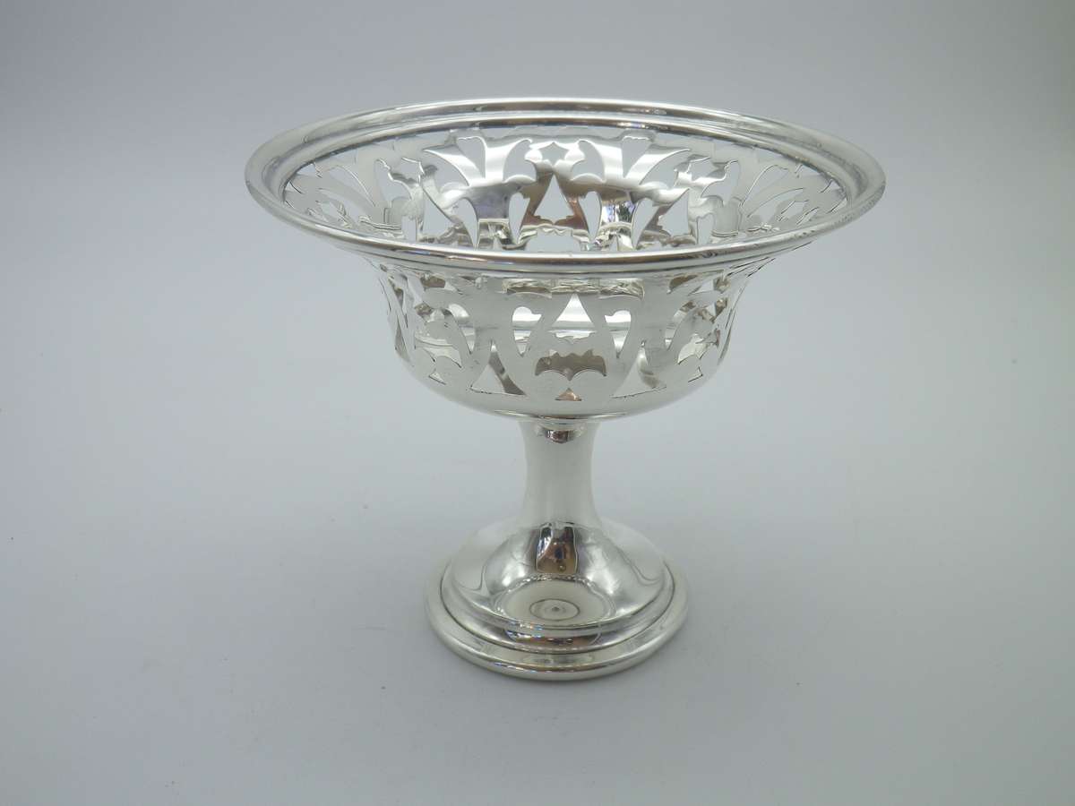 Edwardian Hallmarked Silver Pedestal Tazza sweet dish. Birmingham, 1912 FH Adams Ltd 9cm 51.5g