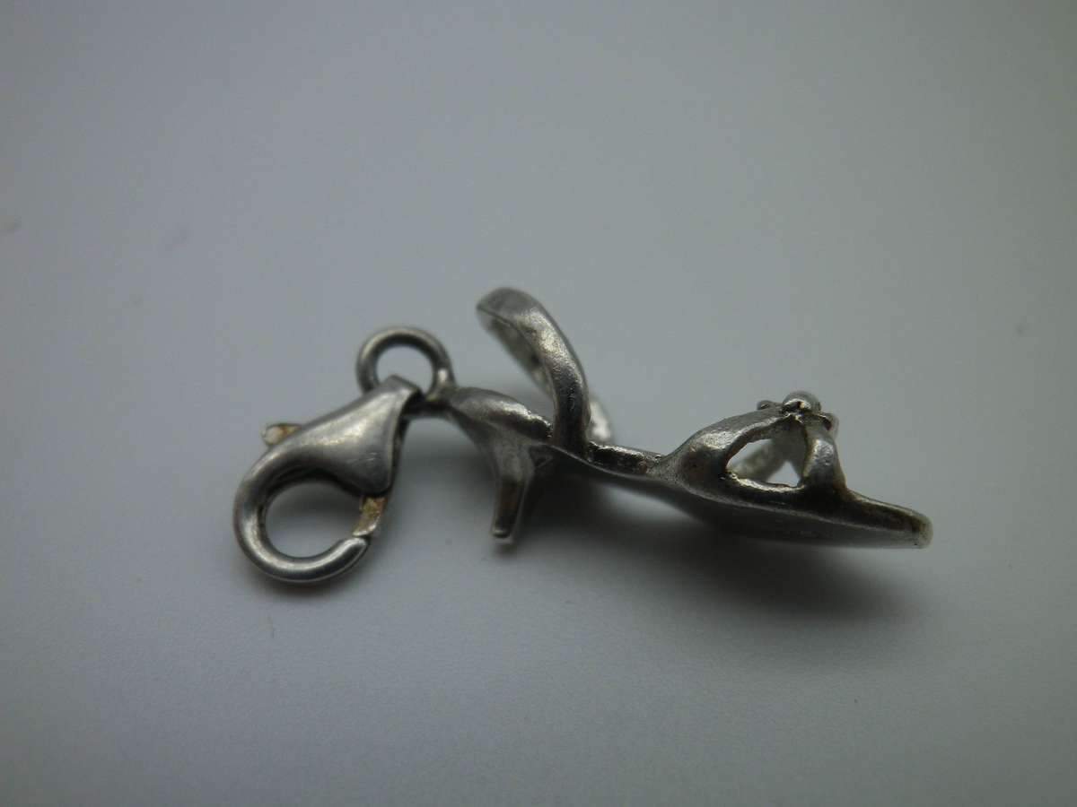 Cute Sterling Silver Vintage SHOE charm. 2cm. 1.73g