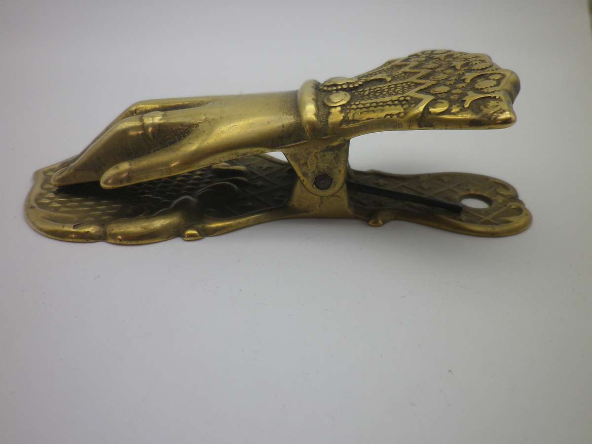 Rare Victorian Solid Brass Hand Shape paper clip holder. 13cm desktop or wall mount