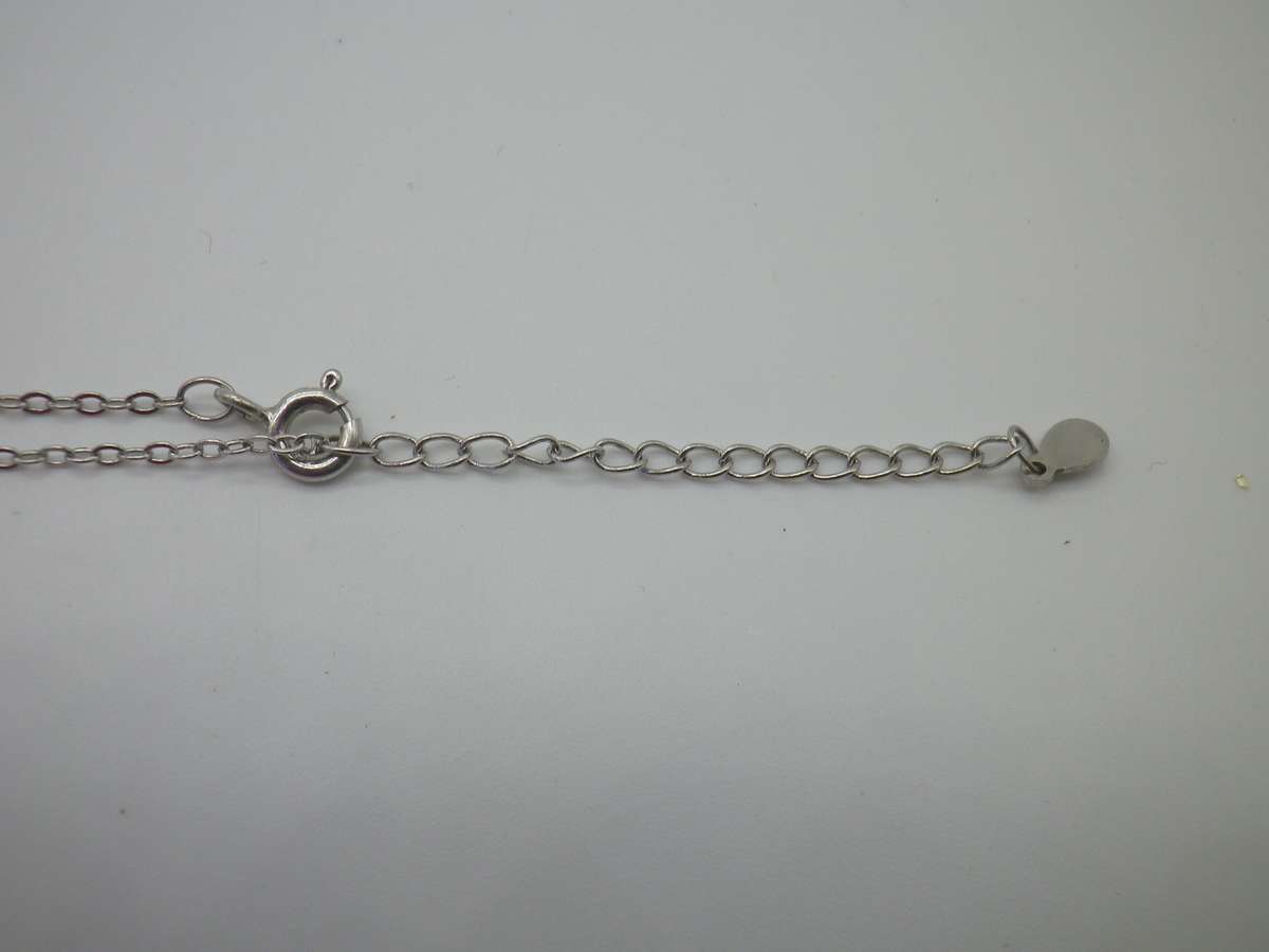 Unusual STERLING SILVER STANHOPE NECKLACE. Says "I love you" in many languages