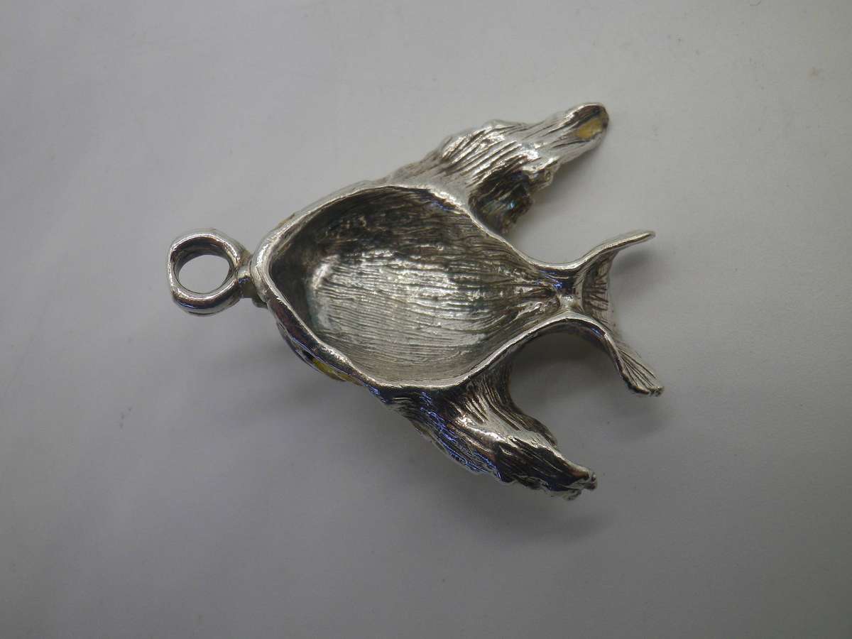 Unusual Sterling Silver & Enamel Vintage Fish Pendant. 3.5x3cm. 7.16g