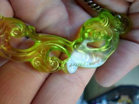 CHINESE CRYSTAL "BACKWARD GLANCE AT CLEAR CLOUDS PHOENIX" PENDANT & SILVER CHAIN. 2014 LIULI