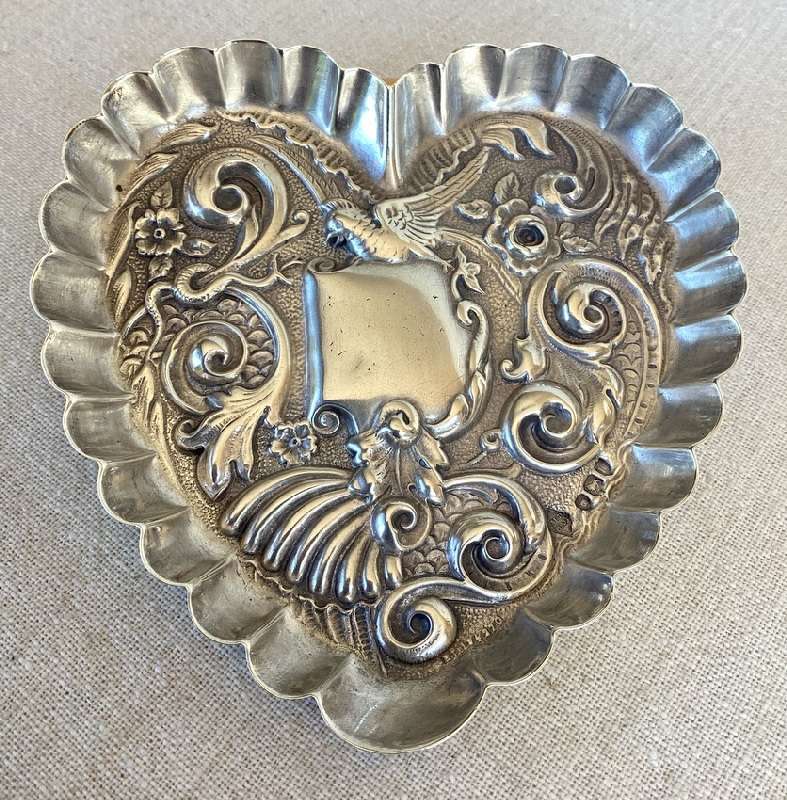 Hallmarked Victorian Sterling Silver Heart Shape Repousse Pin Tray.  London 1895.  10.5cm 48g