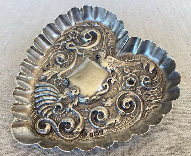 Hallmarked Victorian Sterling Silver Heart Shape Repousse Pin Tray.  London 1895.  10.5cm 48g