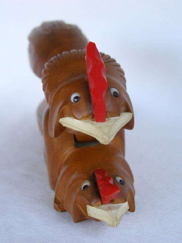 Hilarious Vintage wooden NUTCRACKER. Chickens in RISQUE pose. 21 cm. Excellent Condition