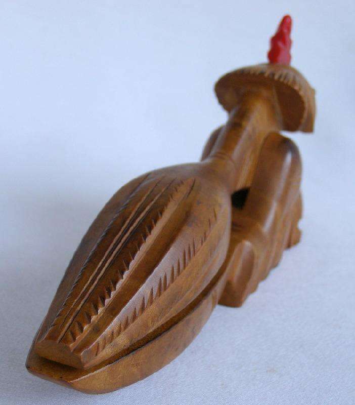 Hilarious Vintage wooden NUTCRACKER. Chickens in RISQUE pose. 21 cm. Excellent Condition