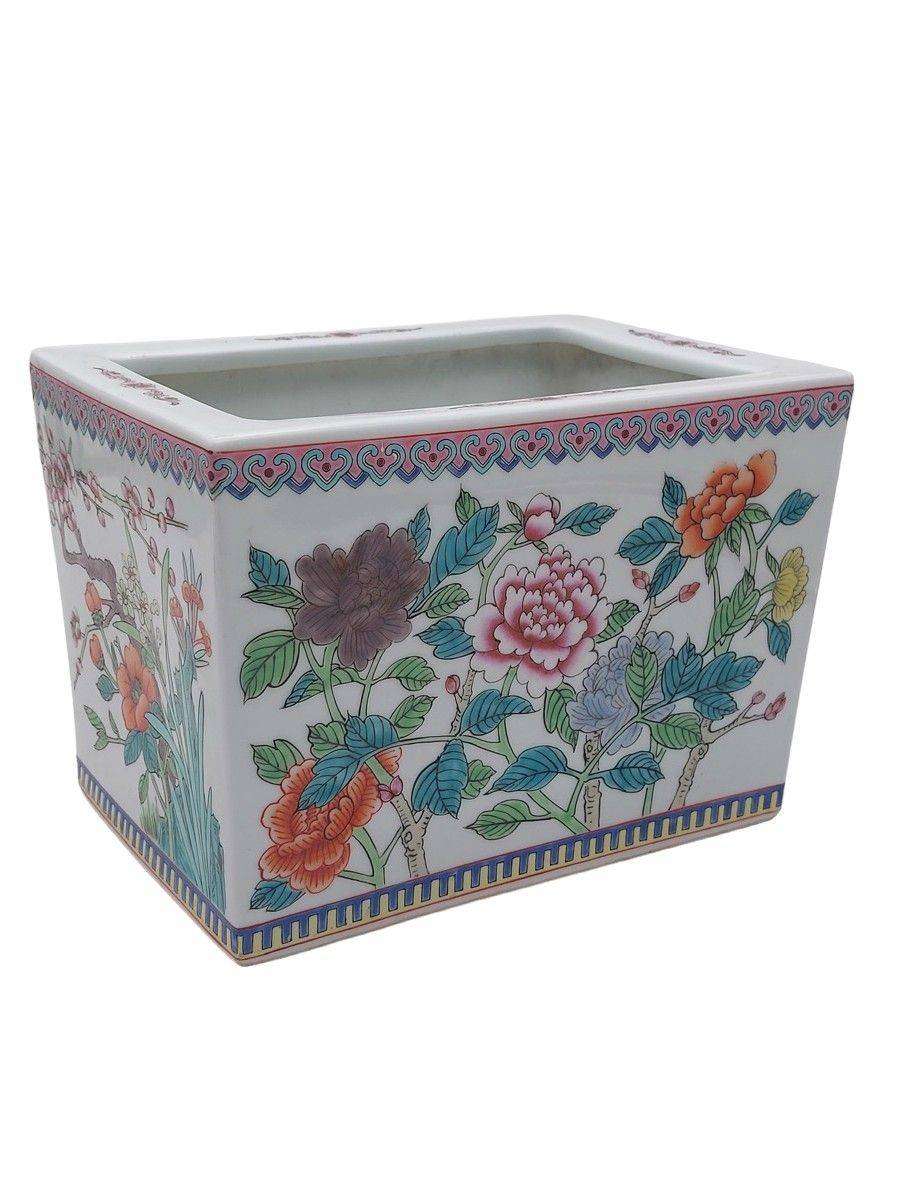 Chinese Hand Painted Famille Rose Planter 23 x 17 x 17cm