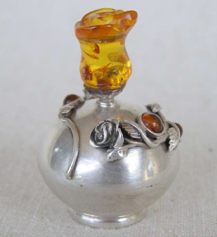 Exquisite Miniature Silver Travelling Perfume bottle. Amber Rose finial & cabochon insets 4.5cm 16g