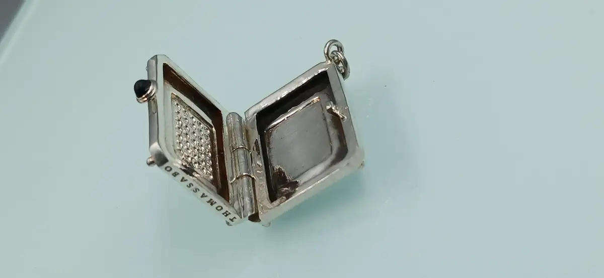 Genuine Thomas Sabo Sterling silver locket handbag charm with sparkly Cubic zirconias. 10g 2cm long