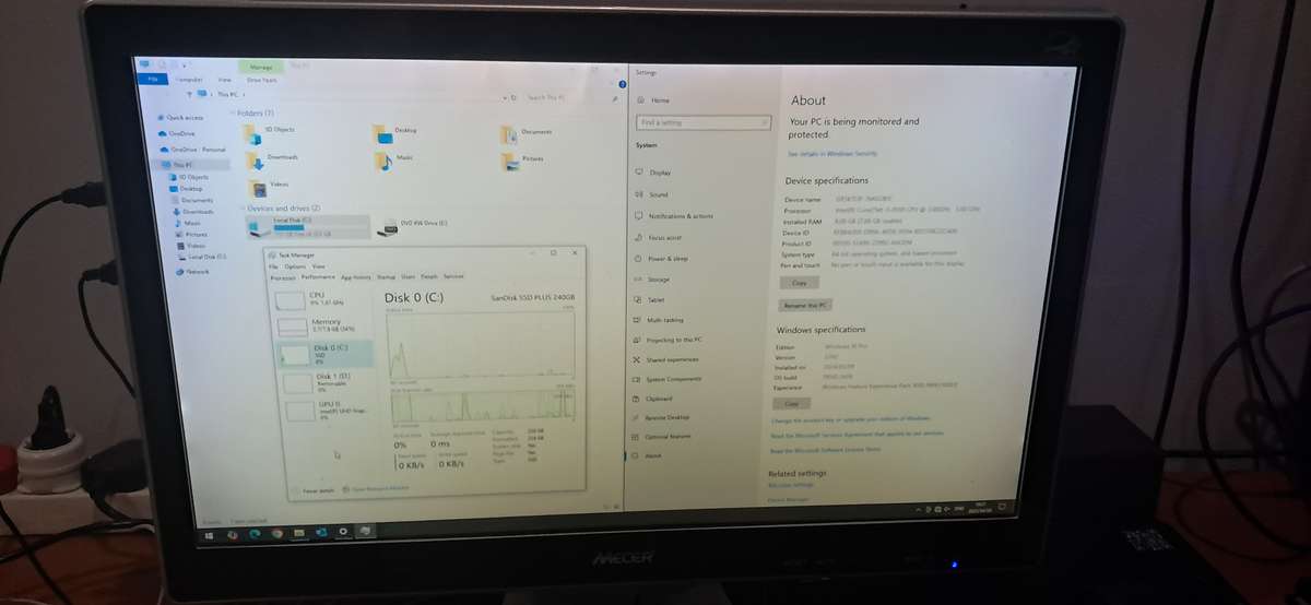 Mecer i3-8100 All In One Desktop PC