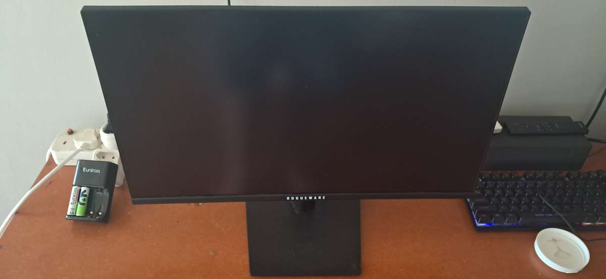 ROGUEWARE 24 W2413S 75HZ FREESYNC FHD 1080P Gaming Monitor