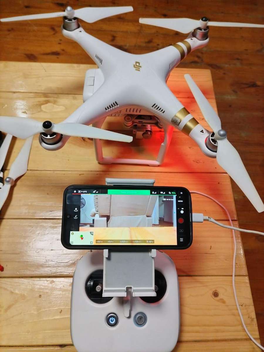 DJI Phantom 3 Professional 4K Quadcopter Camera Drone W323B