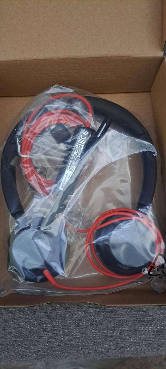 Plantronics Poly BlackWire 3320 Headset Brand New Sealed