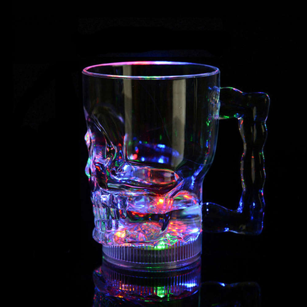 400ML Skull Beer Mugs Color Changing Water Sensing LED Beer Cup