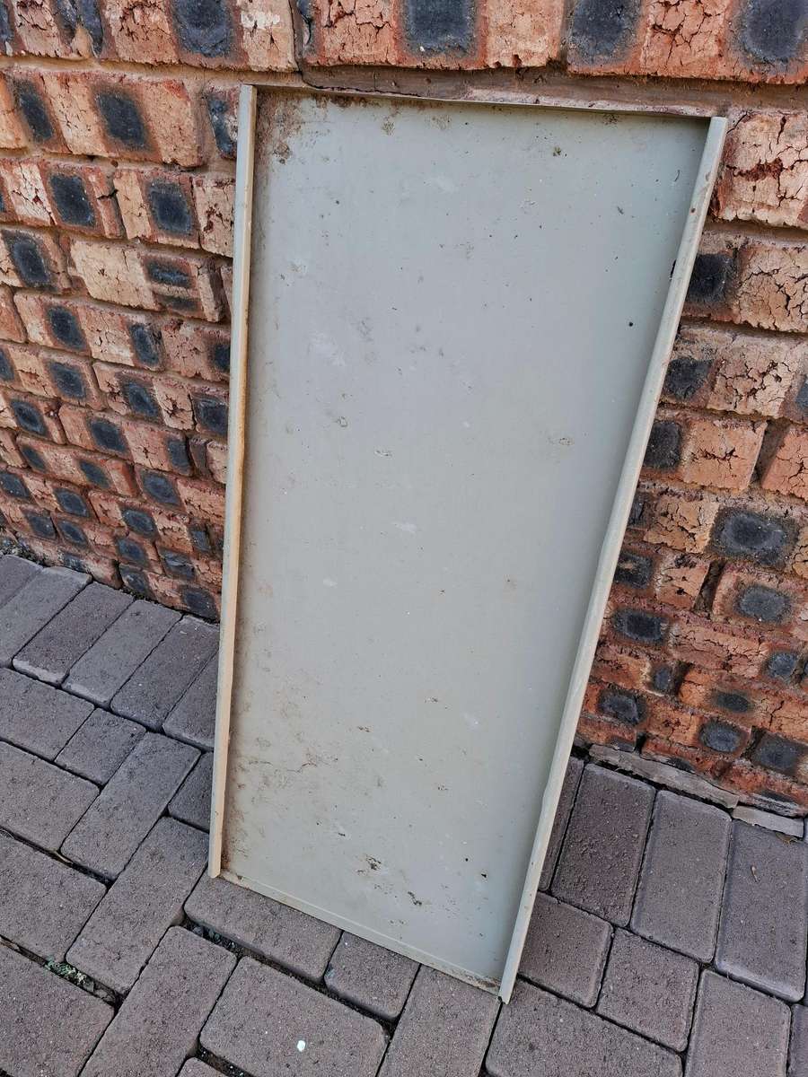 "Red Rose Tea" hand painted steel sign 43cm x 91cm x 5cm