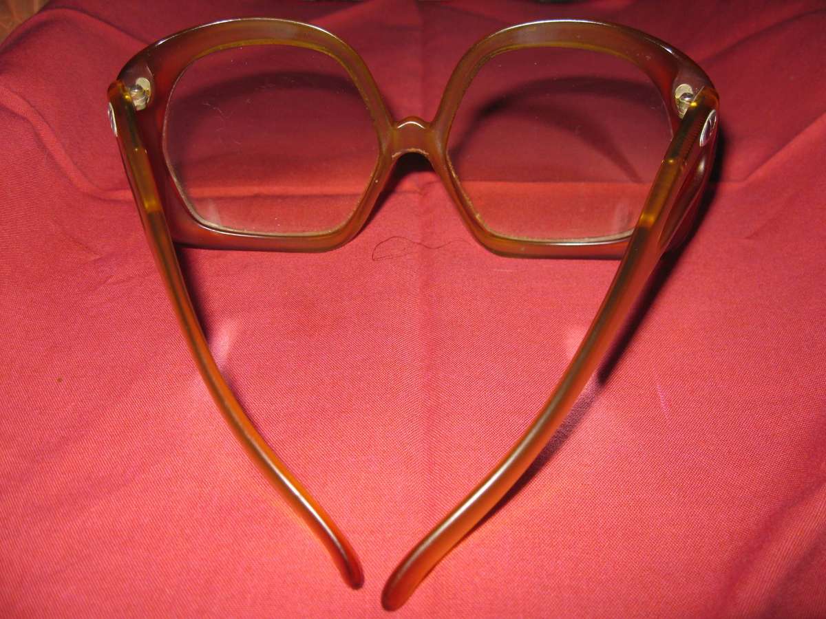 Christian Dior vintage oversized ladies sunglasses with carry bag