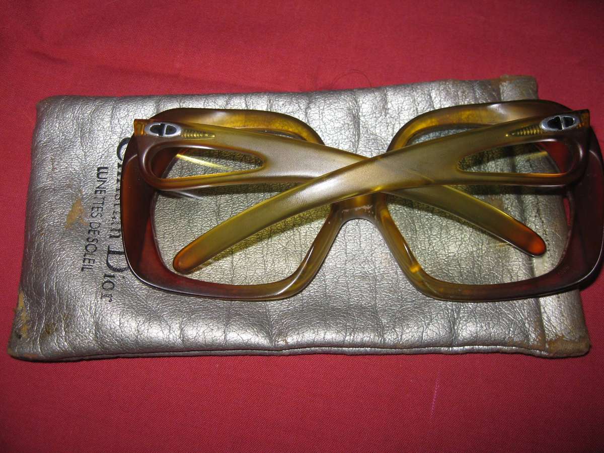 Christian Dior vintage oversized ladies sunglasses with carry bag