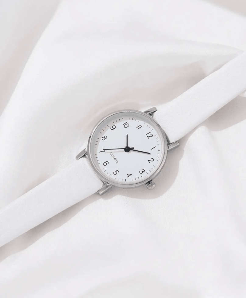 Quartz Watch with silver fashion bangle