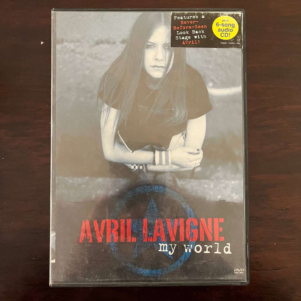 Avril Lavigne - My World DVD plus CD Two Disc South African Press
