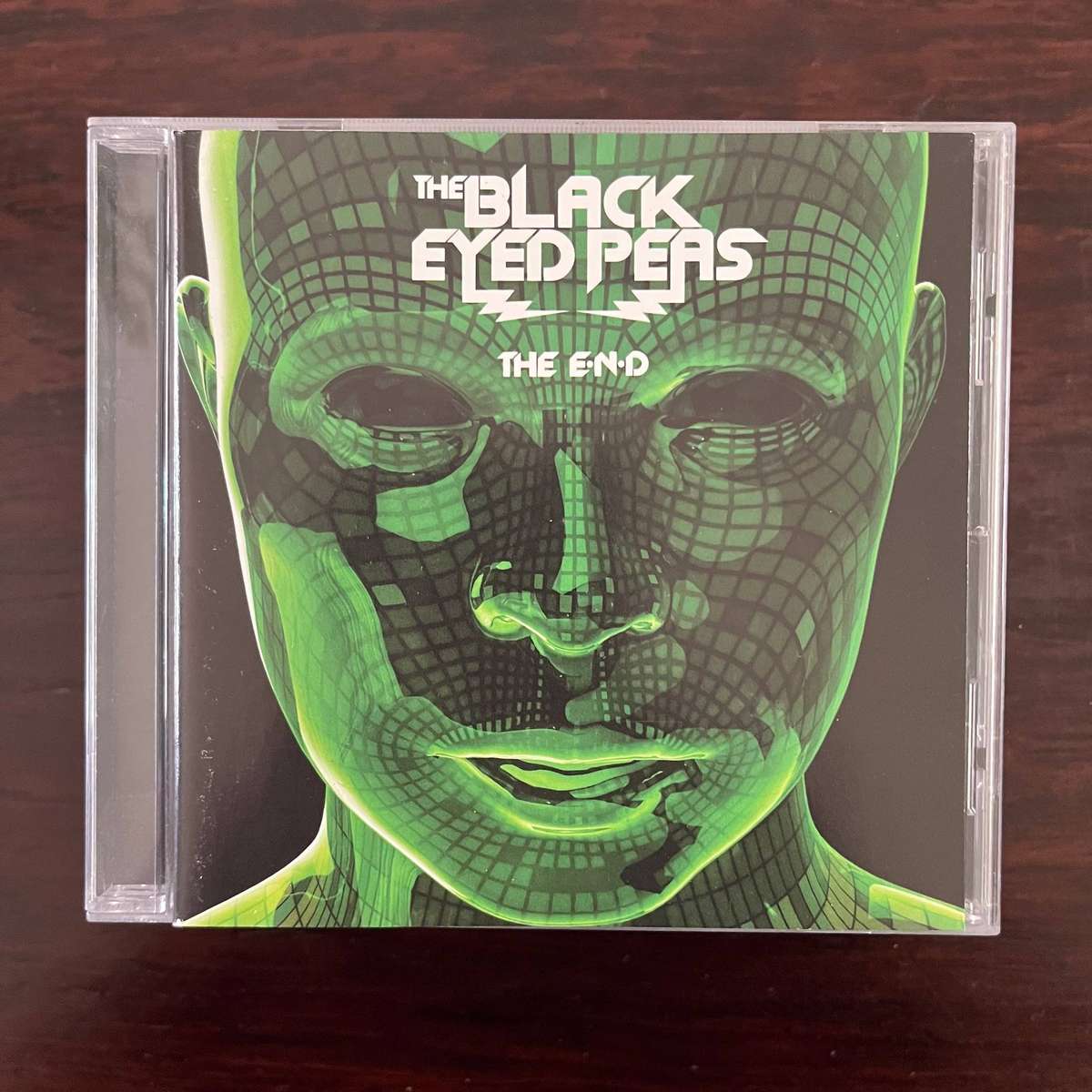 The Black Eyed Peas - The E.N.D. CD South African Press (2)