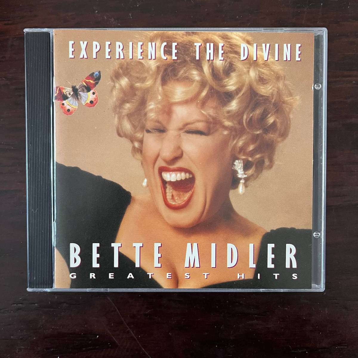 Bette Midler - Experience The Divine Greatest Hits CD South African Press (3)